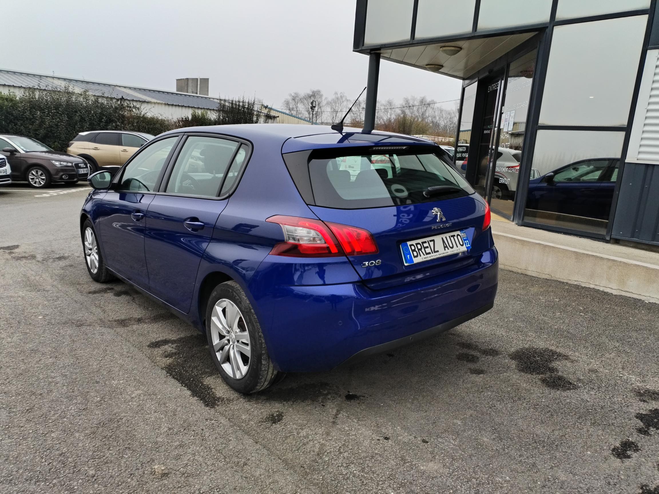 PEUGEOT         308 II